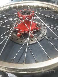 Ruota anteriore Aprilia Rally 125 36 fori