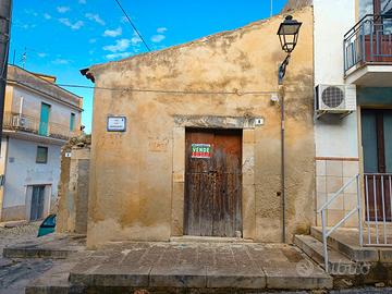 Antico edificio in via San Leonardo - Rif. 339