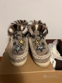 MOU con strass