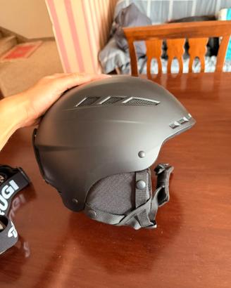 Casco L e occhiali da Sci brugi