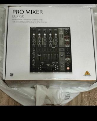 mixer behringer djx 750 nuovo 