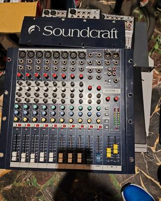 Mixer analogico soundcraft  EPM8
