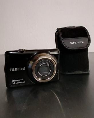 Fujifilm JV500 Nero 14MP CCD + custodia  