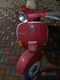 Vespa piaggio 50 pk s 1984 rossa