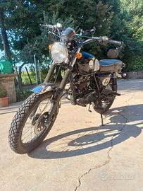 Moto Mash 125 Scrambler