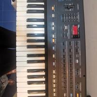 Tastiera Roland  E 15