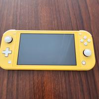 Nintendo Switch Lite - gialla