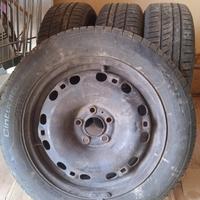Pneumatici a 3/4 Pirelli 15R 84H 185/60