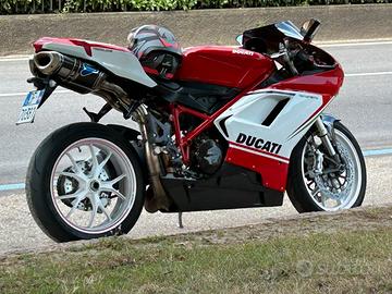 Ducati 848