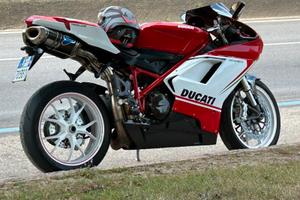 Ducati 848
