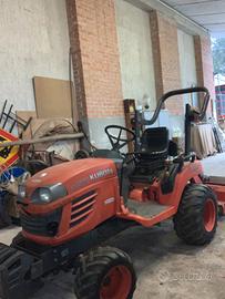 Trattore Kubota bx 2350