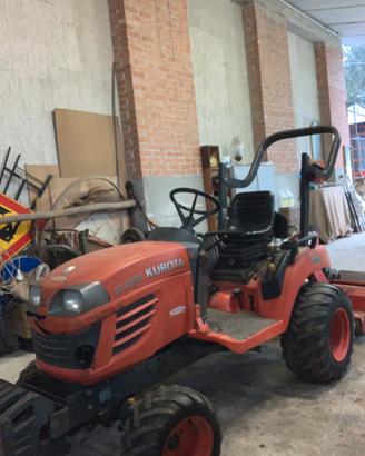Trattore Kubota bx 2350