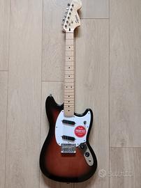 FENDER Squier Sonic Mustang