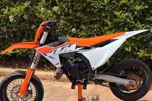moto ktm  sx 125 