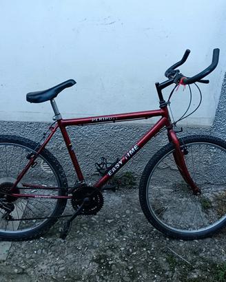 Bicicletta MTB Rossa Peripoli
