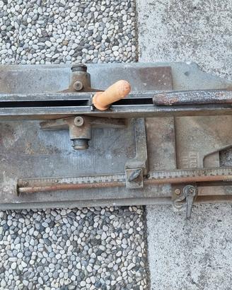 taglierina per piastrelle  professionale Montolit