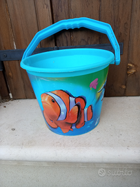 Secchiello e setaccio da sabbia