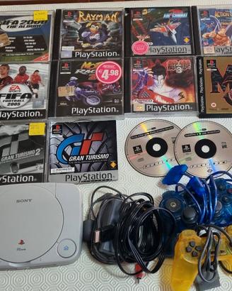 Lotto PSone (PS1 Slim) + 2 Controller + 9 Giochi
