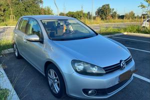 Volkswagen Golf 6 1.6 105 cv diesel