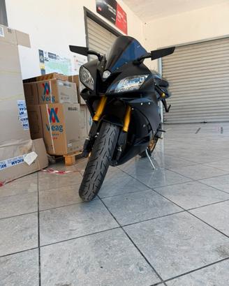 Yamaha r6