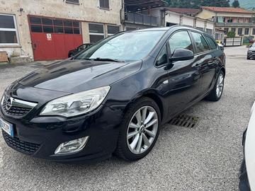 Opel Astra 1.7 CDTI 125CV Sports Tourer CON GANCIO