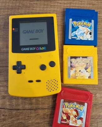 game boy color piu giochi pokemon 