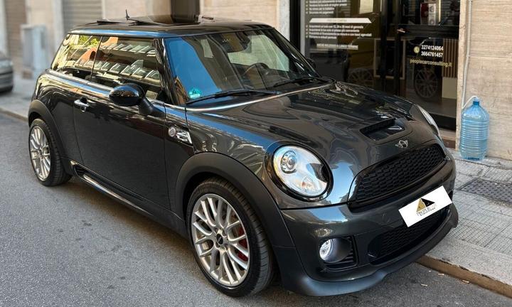 Mini John Cooper Works 2013