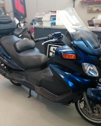 Suzuki Burgman 650