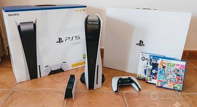 PS5 Standard (Modello con Lettore) + Controller