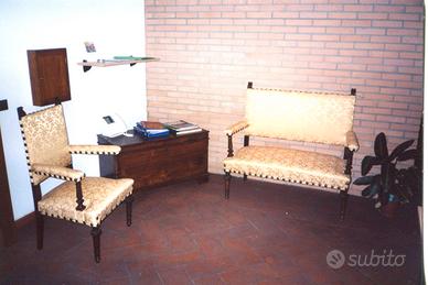 Salotto antico '800 borchiato + Cassapanca in noce