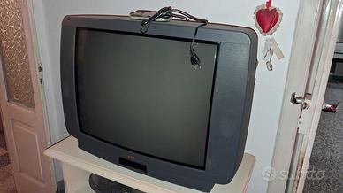 TV a colori Mivar a tubo catodico 28"