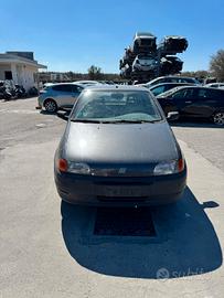 RICAMBI AUTO FIAT PUNTO 1996 GRIGIA