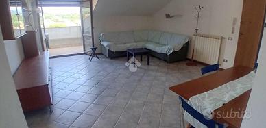 2 LOCALI A TERNI