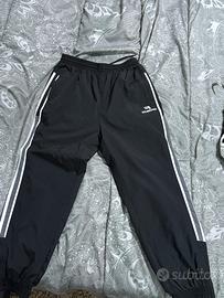 Pantaloni sportivi Balenciaga neri come nuovi