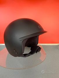 Casco jet