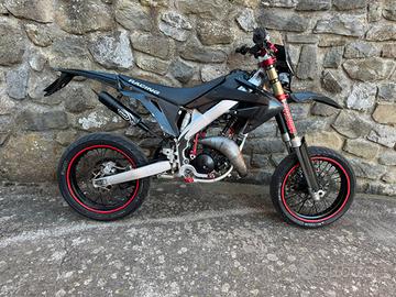 Honda hm six competition