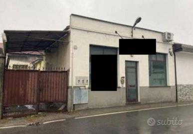 Immobile in asta di 196 m² con più di 5 locali a C