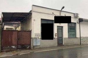 Immobile in asta di 196 m² con più di 5 locali a C