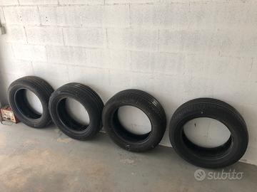 Gomme Bridgestone 205/60 R16 96v