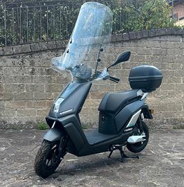Scooter elettrico Lifan E3 2023, solo 20 km, pari