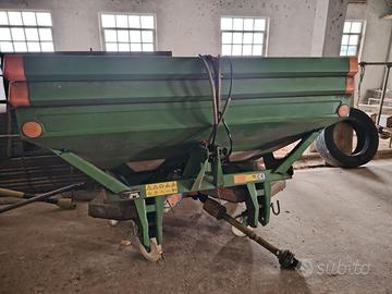 Amazone spandiconcime