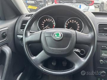 SKODA YETI 1.6 TDI MOLTO BELLA PREZZONE GUARDA