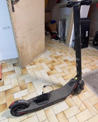 Monopattino elettrico Segway Ninebot del 2018