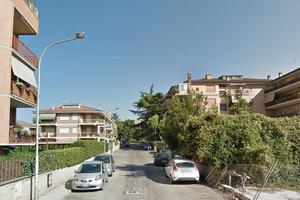 Tomba di nerone elegante monolocale arredato