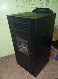 stufa a pellet 12/ 14 kw 