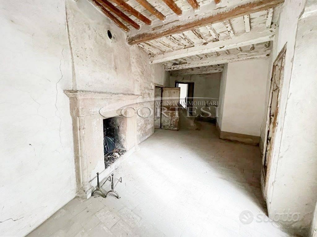 In Palazzo Storico Appartamento con terrazzo U/682 - Vista 2