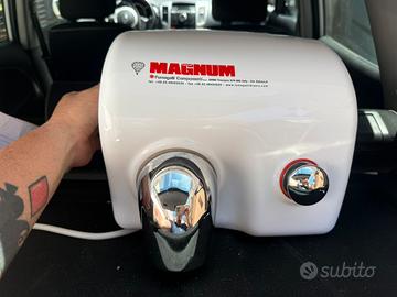 Asciugamani elettrico MAGNUM - come nuovo