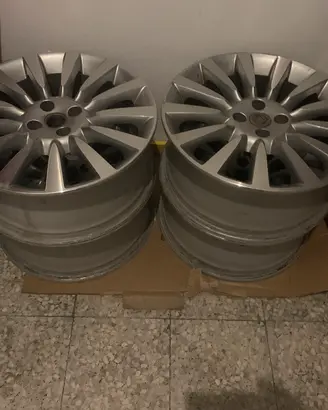 cerchi in lega da 17 per Fiat bravo ,stilo,Lancia 