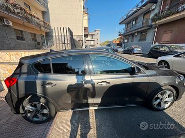 Ford Focus Active