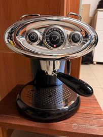Macchina caffè Illy professional